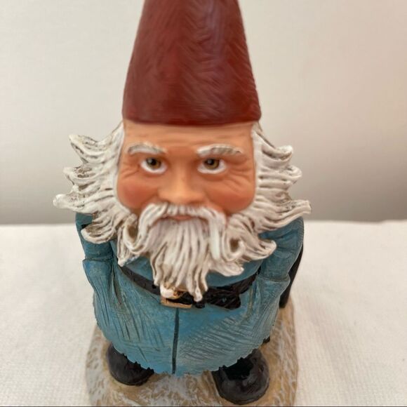 TRAVELOCITY The ROAMING GNOME Garden Yard Lawn Travel Buddy Statue Card Holder - Picture 7 of 10